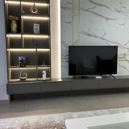 Sea View Luxury Apartamento *