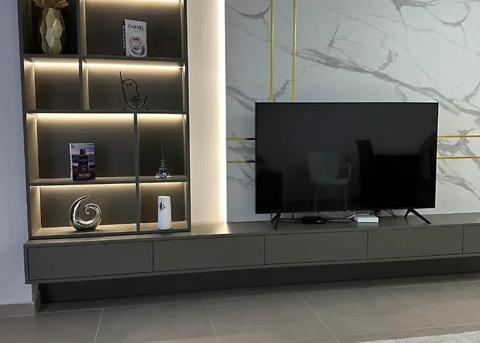 Sea View Luxury Apartment *